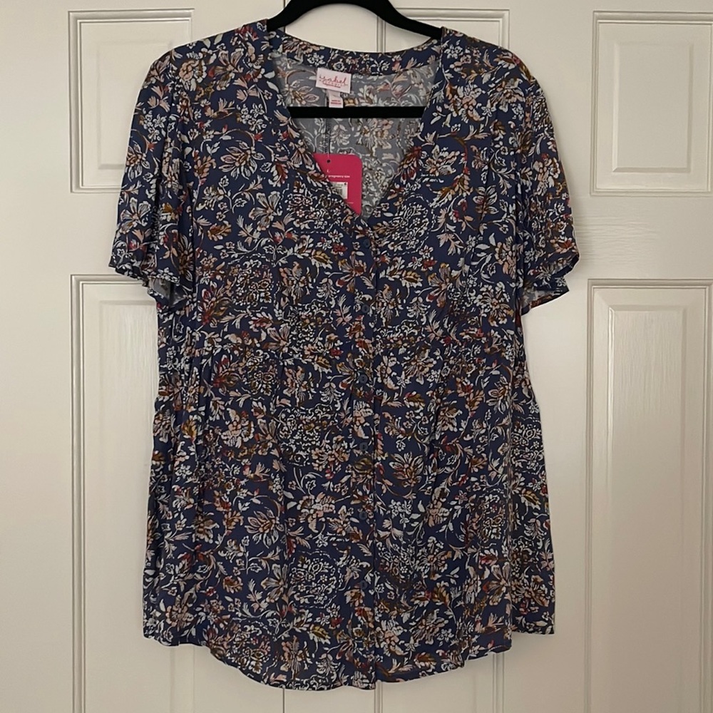 Isabel Maternity by Ingrid & Isabel Floral Blouse - Blue and White
